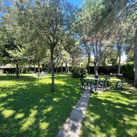 Ferienhaus Flat For 6 With 12 Shared Pools - Beahost Bibione